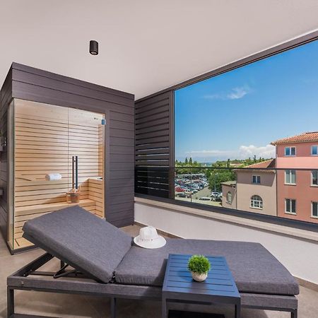 Val Di Sole 2 Lägenhet Poreč Exteriör bild
