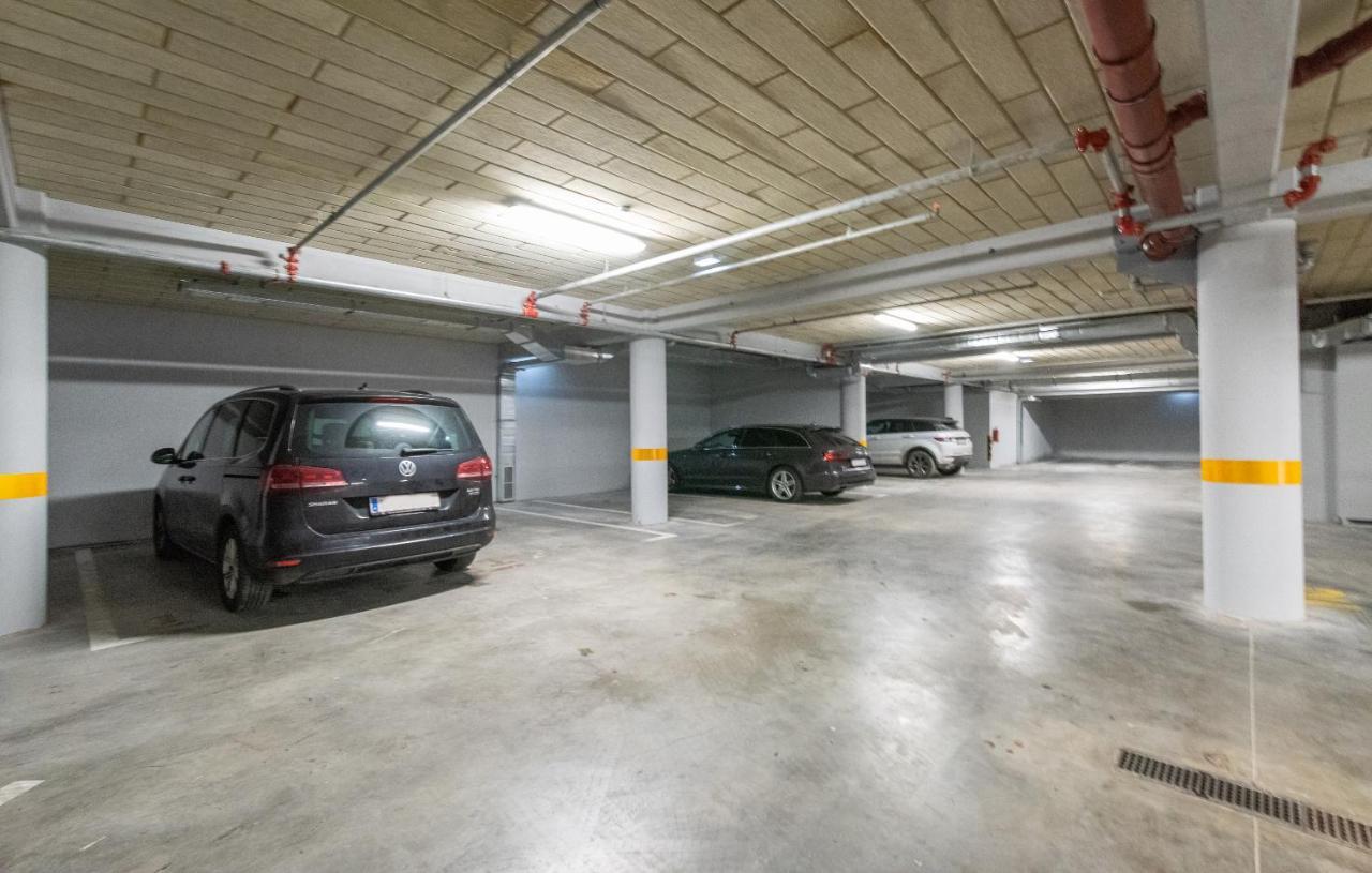 Val Di Sole 2 Lägenhet Poreč Exteriör bild